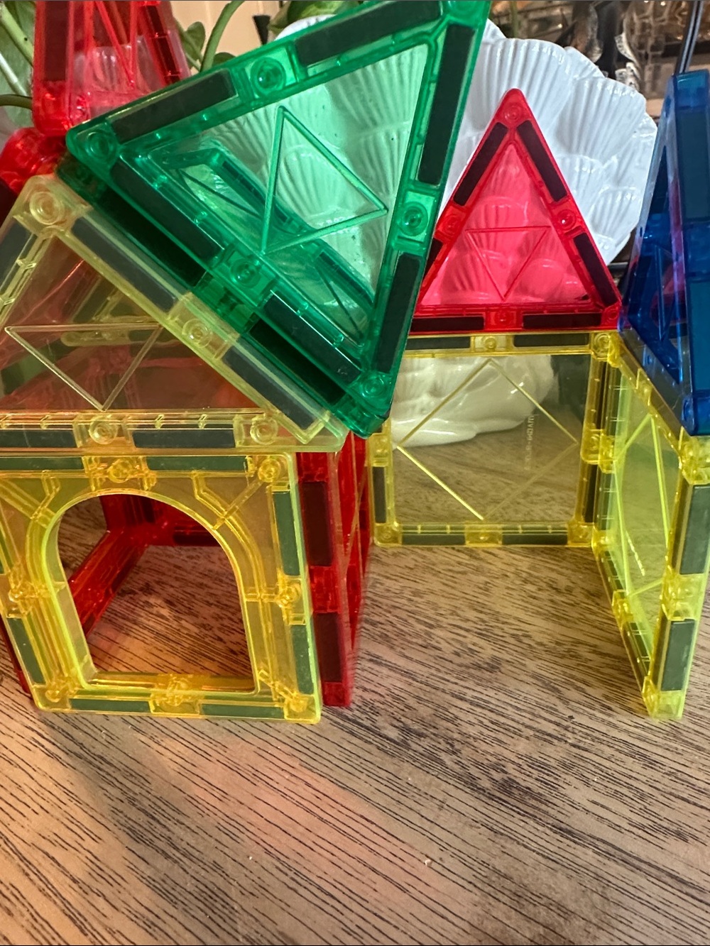 14 Colorful Magnetic Building blocks Tiles Set Red, Yellow, Green window arch